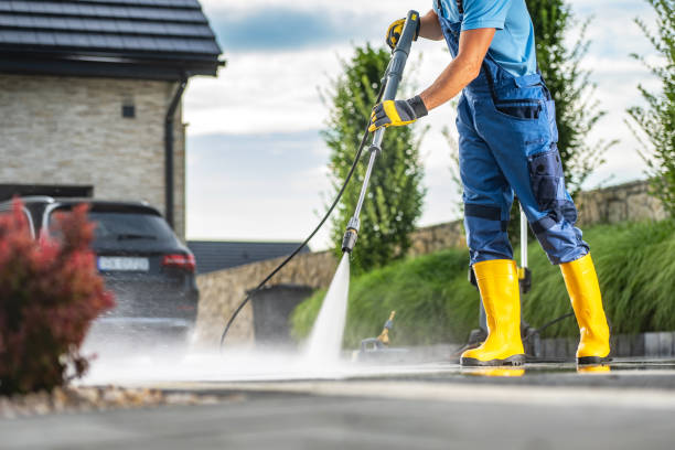 Why Choose Our Certified Pressure Washing Experts for Your Project Needs in Rainbow, CA?
